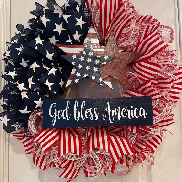 Patriotic WREATH “God Bless America” Red, White & Blue 24” Very FULL. July 4th - Picture 1 of 8